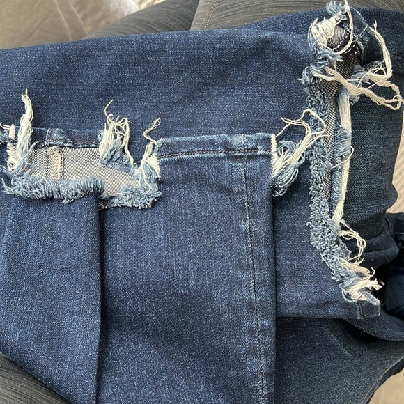 MOTHER The Rascal Ankle Chew Jeans - Picture 6 of 6